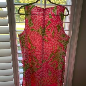 lilly pulitzer dress! perfect condition.